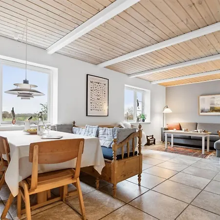 Adrienne - 6-4km From The Sea By Interhome Hébergement de vacances Åkirkeby